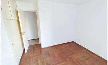 ALQUILA: Departamento 1 Dormitorio / B° General Paz – Lima 800