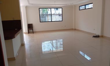 Se alquila Dpto PLANTA BAJA en KENNEDY NORTE