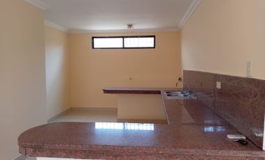 Se alquila Dpto PLANTA BAJA en KENNEDY NORTE