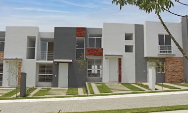 Amplia Casa Nueva en Zapopan: Seguridad y Espacio para tu Familia