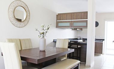 Amplia Casa Nueva en Zapopan: Seguridad y Espacio para tu Familia