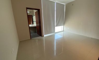 CASA EN RENTA EN LOMAS DE GRAN JARDIN 3 RECAMARAS CON BAÑO CADA UNA , DOBLE TERRAZA Y GRAN JARDIN