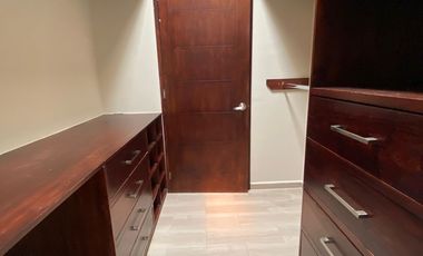 CASA EN RENTA EN LOMAS DE GRAN JARDIN 3 RECAMARAS CON BAÑO CADA UNA , DOBLE TERRAZA Y GRAN JARDIN