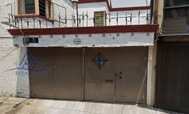 Casa En Venta 326 m² En Colonia Periodista, Benito Juárez, CDMX. Recuperación Bancaria. JX71