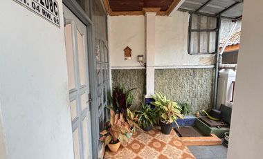 jual dibawah harga NJOP Rumah 2 Lantai sayap Jalan Ahmad Yani