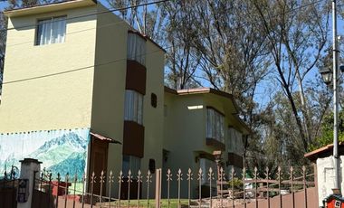 Recámara amueblada en renta en Campestre del lago