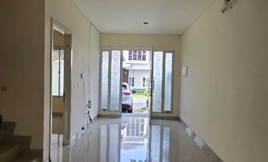 Rumah 2 Lantai Amerika Latin Green Lake City 6 X 18 Jual Murah