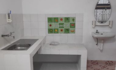 Murah !! Disewakan Rumah Cipinang Muara Jalan 2 Mobil Kosongan