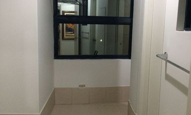 Alquilo Precioso departamento amoblado y equipado en San Isidro Las Palmeras cdra. 3,