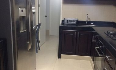 Alquilo Precioso departamento amoblado y equipado en San Isidro Las Palmeras cdra. 3,