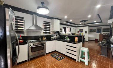 HOUSE AND LOT WITH POOL FOR SALE ID 15071