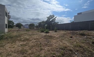 TERRENO DE 319 M2 EN FRACCIONAMIENTO PRIVADO PUERTA DE HIERRO