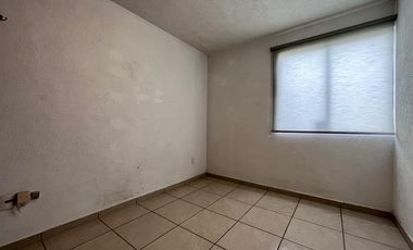 Casa en renta en El Campestre Residencial (La Venta del Astillero) dentro del Coto Leman