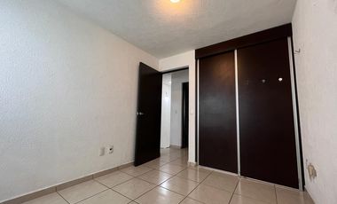 Casa en renta en El Campestre Residencial (La Venta del Astillero) dentro del Coto Leman