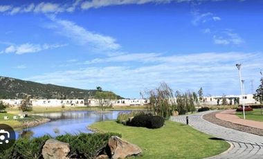 Casa en renta en El Campestre Residencial (La Venta del Astillero) dentro del Coto Leman