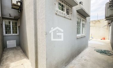 Departamento en Planta Baja en Venta en Portón de las Lomas, Guayaquil