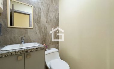 Departamento en Planta Baja en Venta en Portón de las Lomas, Guayaquil
