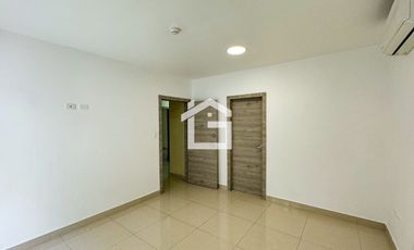 Departamento en Planta Baja en Venta en Portón de las Lomas, Guayaquil