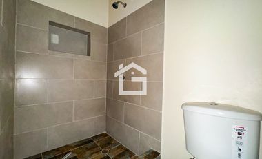 Departamento en Planta Baja en Venta en Portón de las Lomas, Guayaquil