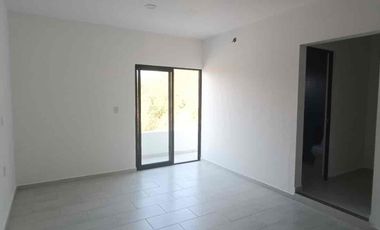 Casa en venta Frac Colinas Universitaria cerca de plaza cristal y libramiento sur