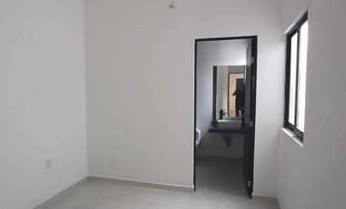 Casa en venta Frac Colinas Universitaria cerca de plaza cristal