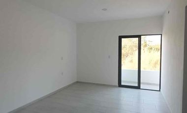 Casa en venta Frac Colinas Universitaria cerca de plaza cristal