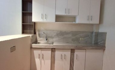 ¡Oportunidad en Sauces VI! Casa de 1 planta en peatonal cerrada