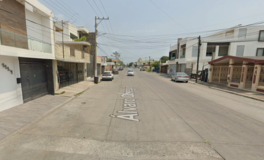 ELEGANTE CASA EN VENTA, A PRECIO POR DEBAJO DEL AVALÚO COMERCIAL, UBICADO EN ALVARO OBREGON, AMPLIACION UNIDAD NACIONAL, 89510 CD MADERO, TAMPS.