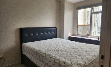 disewa apartemen green lake sunter,2BR fully furnished,view danau,hadap timur,AC 2 dan waterheater,best view