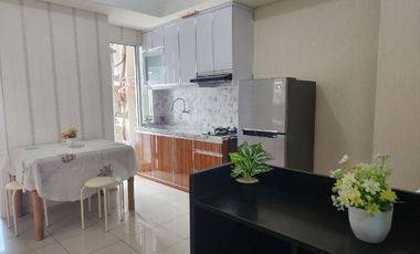 disewa apartemen green lake sunter,2BR fully furnished,view danau,hadap timur,AC 2 dan waterheater,best view