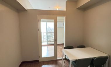 ✨ For Rent: 1-Bedroom Fully Furnished with Balcony – Cameron Residences ✨