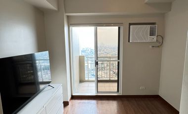 ✨ For Rent: 1-Bedroom Fully Furnished with Balcony – Cameron Residences ✨