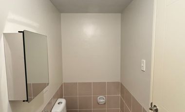 ✨ For Rent: 1-Bedroom Fully Furnished with Balcony – Cameron Residences ✨