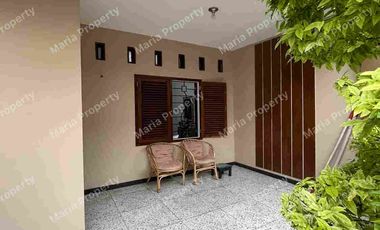 dijual rumah di sumber solo