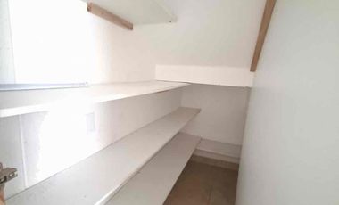 Venta casa amplia en Conocoto, Quito