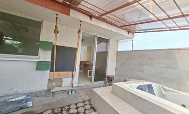 Venta casa amplia en Conocoto, Quito