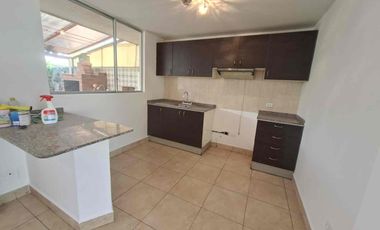 Venta casa amplia en Conocoto, Quito