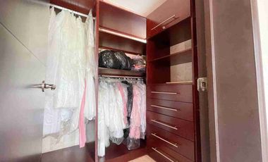 CASA EN RENTA, LOMAS DE ANGELÓPOLIS.