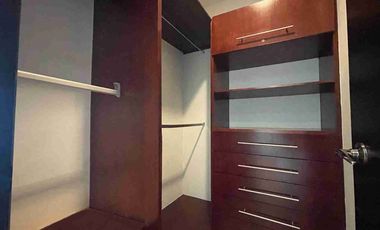 CASA EN RENTA, LOMAS DE ANGELÓPOLIS.