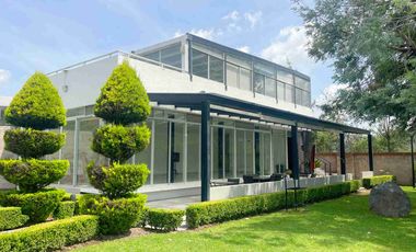 CASA EN RENTA, LOMAS DE ANGELÓPOLIS.