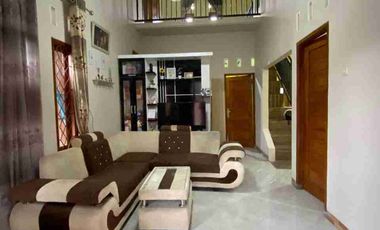 DIJUAL RUMAH DI MANGKALAYA LINGKAR SELATAN