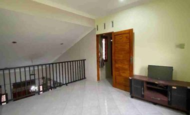 DIJUAL RUMAH DI MANGKALAYA LINGKAR SELATAN