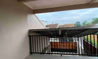 DIJUAL RUMAH DI MANGKALAYA LINGKAR SELATAN