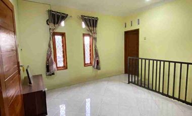 DIJUAL RUMAH DI MANGKALAYA LINGKAR SELATAN