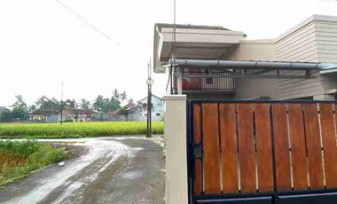 DIJUAL RUMAH DI MANGKALAYA LINGKAR SELATAN