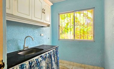 🏡 𝗦𝗽𝗮𝗰𝗶𝗼𝘂𝘀 𝗛𝗼𝘂𝘀𝗲 𝘄𝗶𝘁𝗵 𝗦𝘄𝗶𝗺𝗺𝗶𝗻𝗴 𝗣𝗼𝗼𝗹 𝗶𝗻 𝗮 𝗦𝗲𝗰𝘂𝗿𝗲𝗱 𝗦𝘂𝗯𝗱𝗶𝘃𝗶𝘀𝗶𝗼𝗻 – 𝗗𝘂𝗺𝗮𝗴𝘂𝗲𝘁𝗲 𝗖𝗶𝘁𝘆