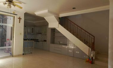 DISEWAKAN CEPAT RUMAH DI MALIBU