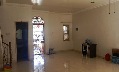 DISEWAKAN CEPAT RUMAH DI MALIBU