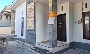 NEW 3 BEDROOM HOUSE ON CEKOMARIA STREET, DENPASAR, BALI