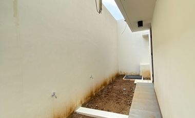 Ruko Conifera 3lt 10x15 150m Metland Menteng Cakung Jakarta Timur